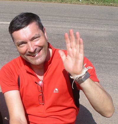 Dave Whitton Cycling on the  tour with redspokes